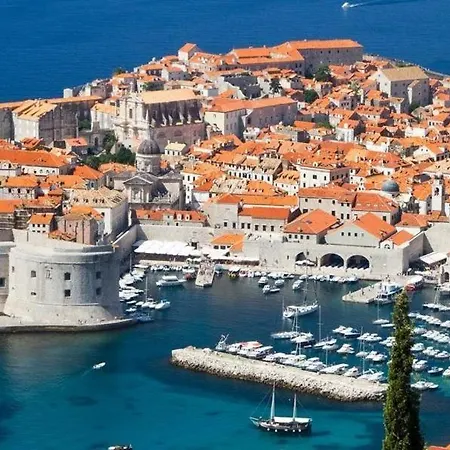 Apartments Marinovic Bacina Lakes * Ploce (Dubrovnik-Neretva)