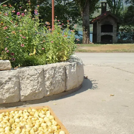 Marinovic Bacina Lakes Διαμέρισμα